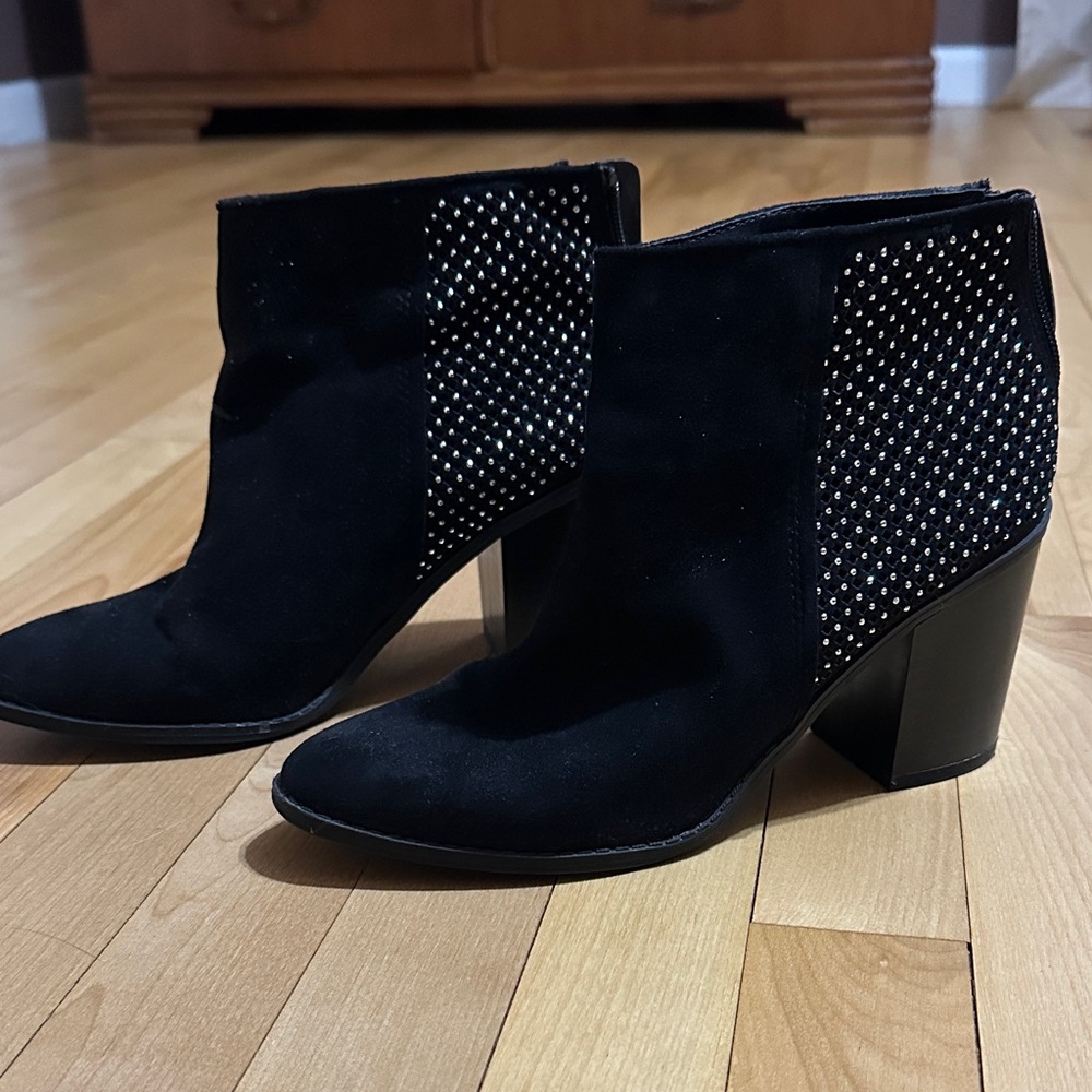 Steve Madden Black and Silver Studded Ankle Boots
